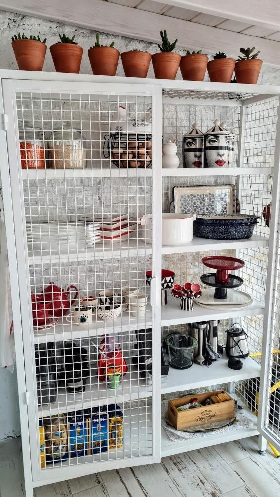 Oculto Wire Cabinet