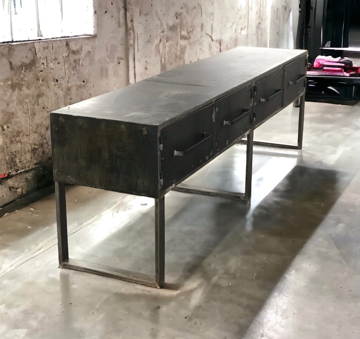 Horizon Dresser